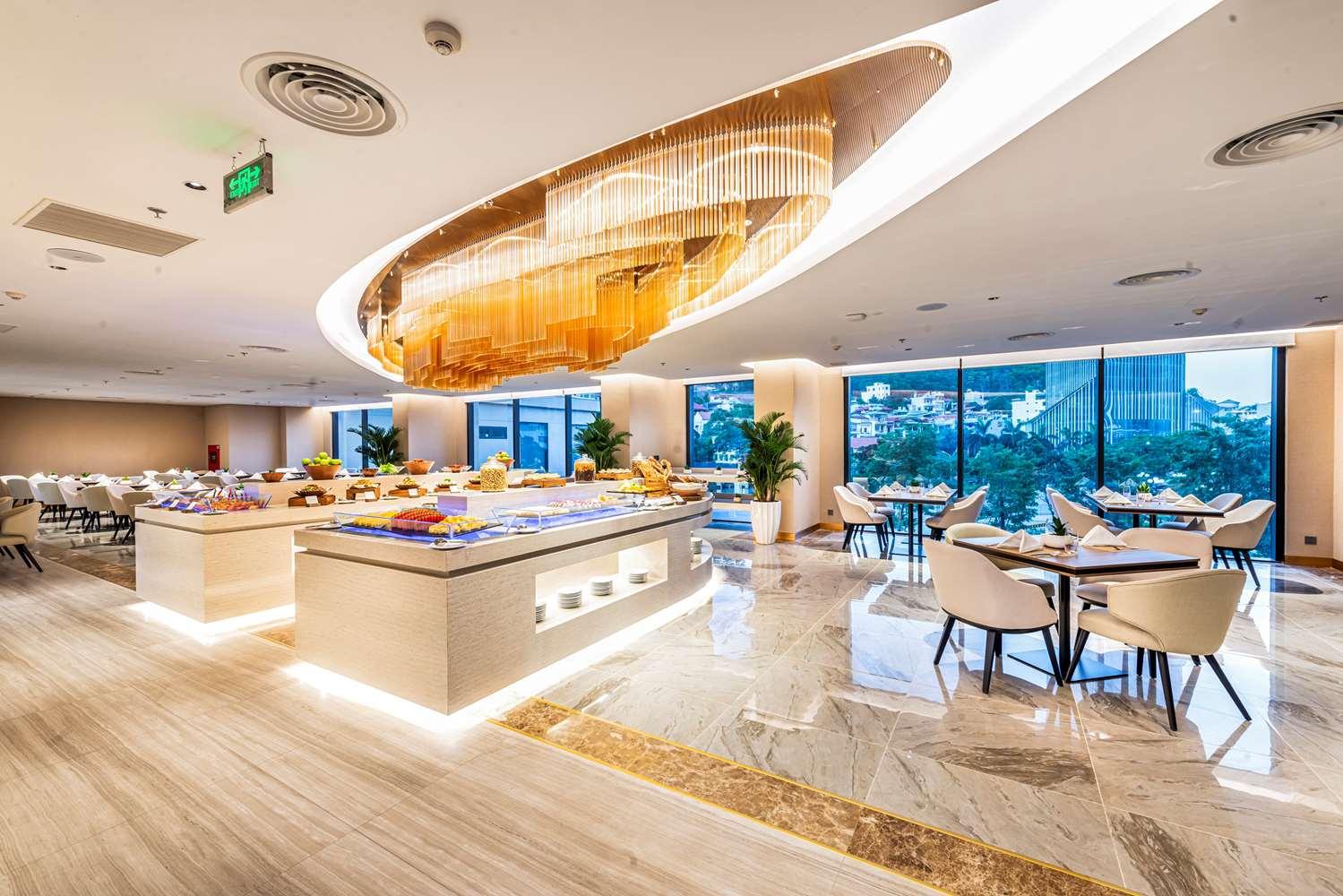 Western Premier Sapphire 5* Hạ Long