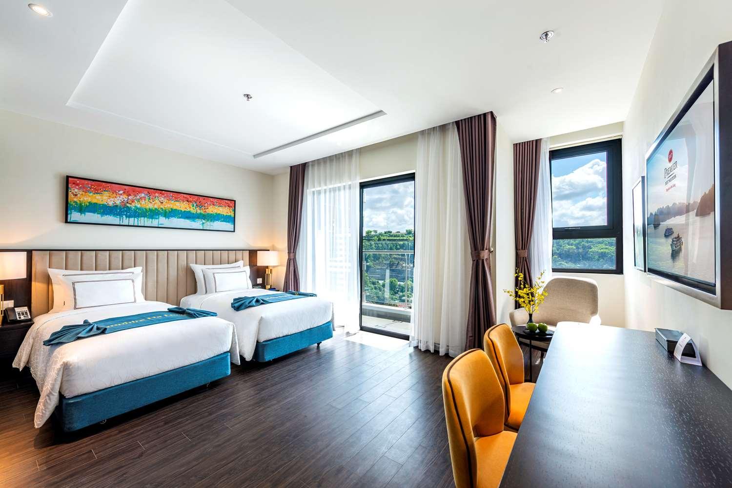 Hotel Western Premier Sapphire Hạ Long
