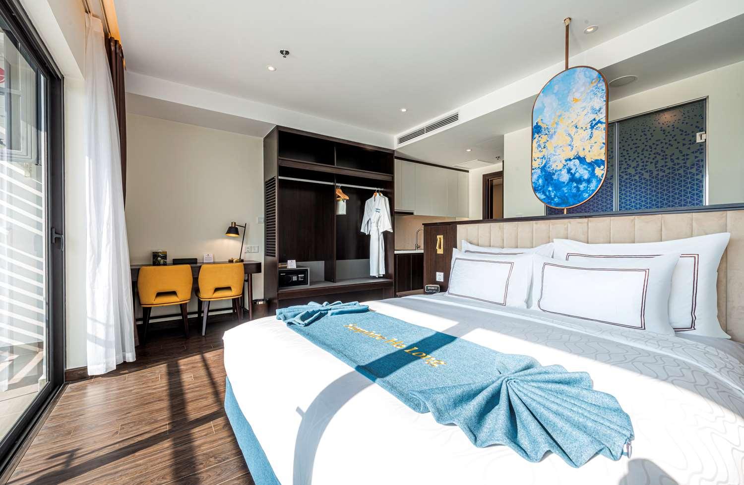 Western Premier Sapphire 5* Hạ Long