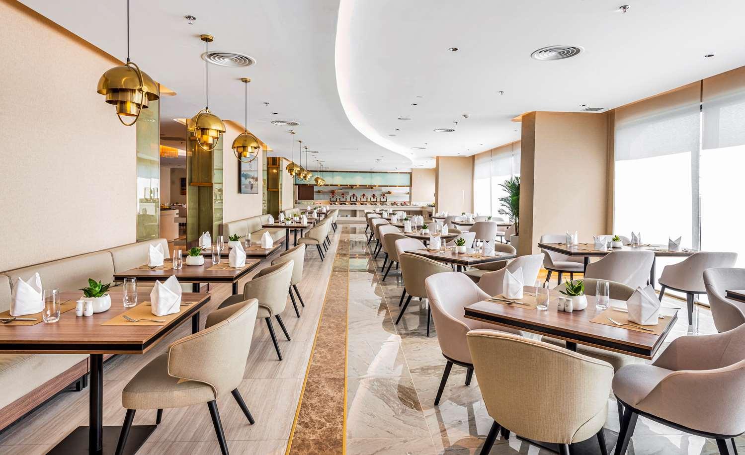 Hotel Western Premier Sapphire 5*